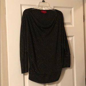 Jennifer Lopez black and gold shirt XL